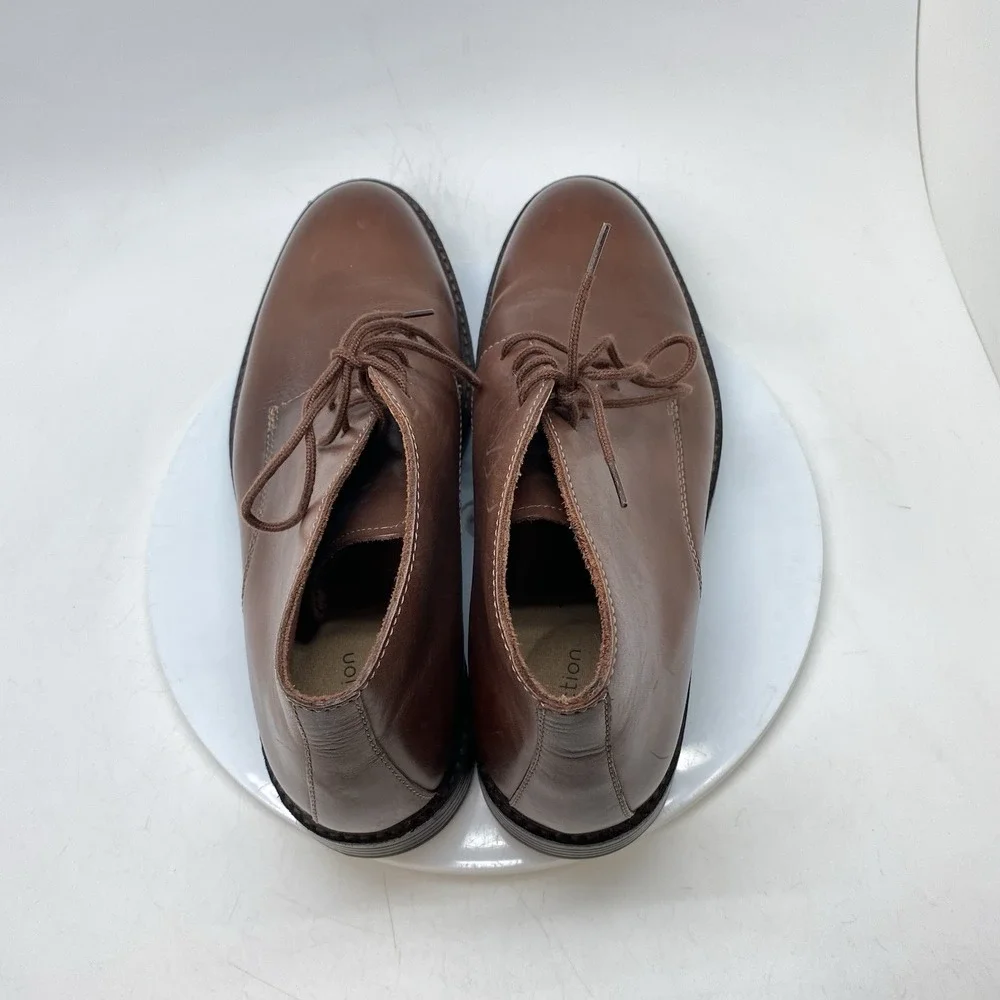 Clarks Chukka Boots Mens 10 M Brown Leather Casual Preppy Ankle Shoes 16501